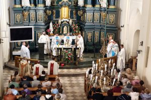 Dzień skupienia Arcybractwa Straży Honorowej w&nbsp;jarosławskim Opactwie